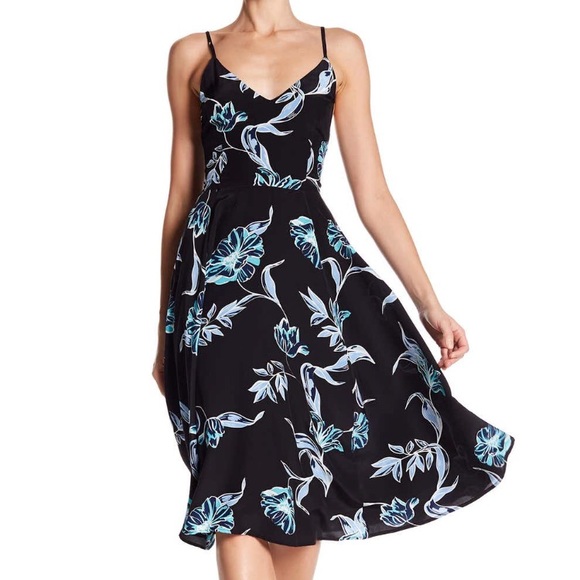 Yumi Kim Dresses & Skirts - Yumi Kim Moonlight Dress L
